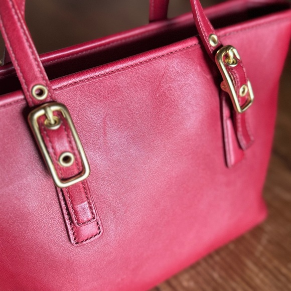 Vintage COACH Legacy Small Market Tote Red Leather 9846 EUC - Picture 5 of 17